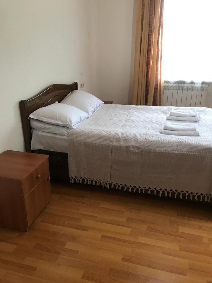 Zhabeshi Guest House Gogia מראה חיצוני תמונה