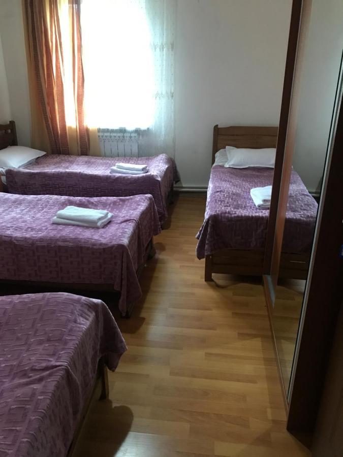 Zhabeshi Guest House Gogia מראה חיצוני תמונה