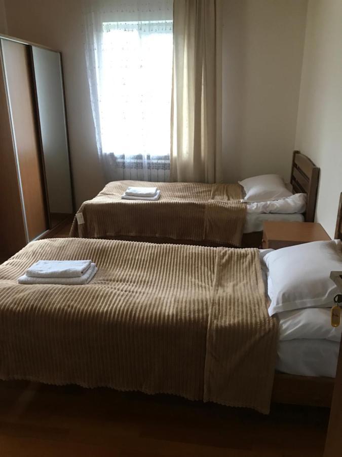 Zhabeshi Guest House Gogia מראה חיצוני תמונה
