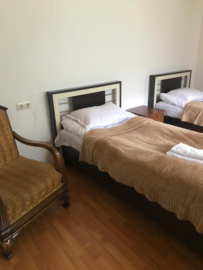 Zhabeshi Guest House Gogia מראה חיצוני תמונה