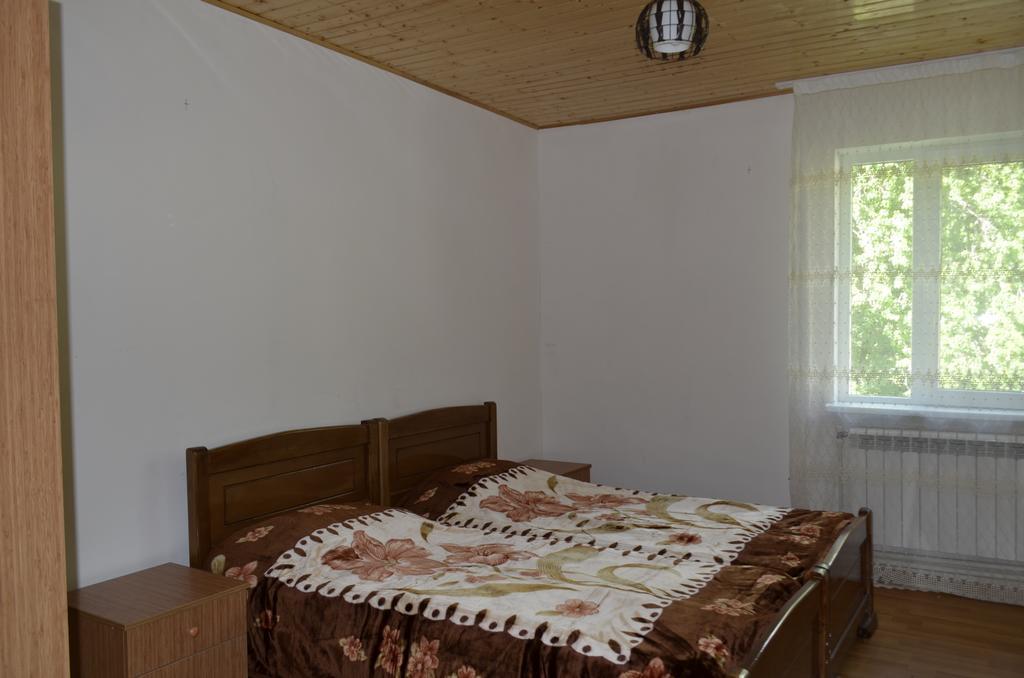 Zhabeshi Guest House Gogia מראה חיצוני תמונה