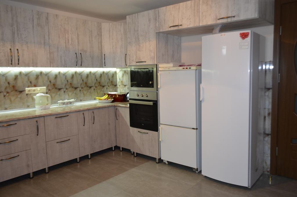 Zhabeshi Guest House Gogia מראה חיצוני תמונה